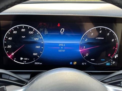 Used 2024 Mercedes-Benz GLC 300 image 39