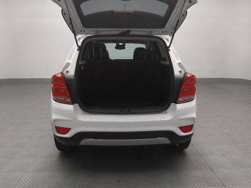 Used 2019 Chevrolet Trax LT w/ LT Convenience Package image 29