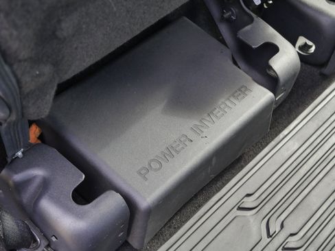 Certified 2021 Ford F150 Lariat w/ Equipment Group 502A High image 33