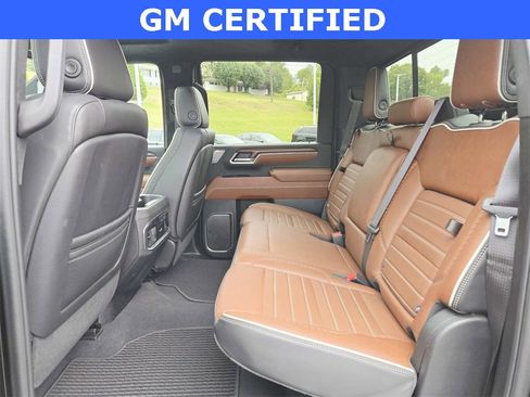 Certified 2024 GMC Sierra 2500 Denali Ultimate image 15