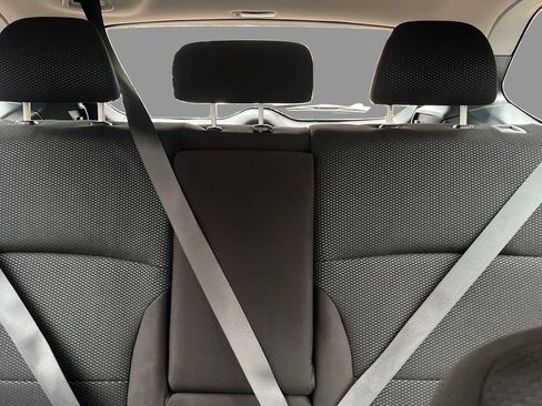 Used 2018 Subaru Outback 2.5i AWD/4WD image 13