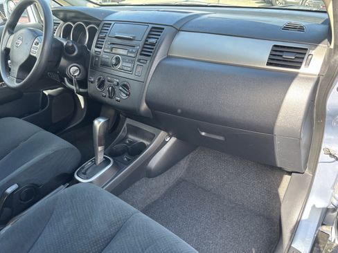 Used 2010 Nissan Versa 1.8 S w/ PWR Plus Pkg image 12