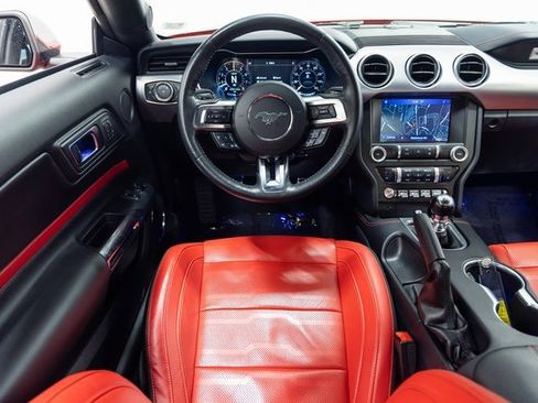 Used 2022 Ford Mustang GT Premium w/ Equipment Group 401A image 3