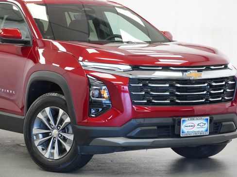 Certified 2025 Chevrolet Equinox LT w/ Safety and Technology Package AWD/4WD image 8