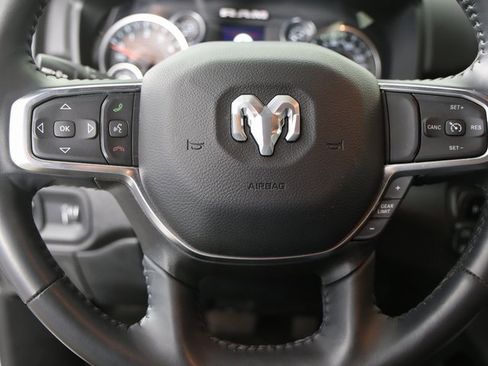 Used 2024 RAM 1500 Lone Star image 5