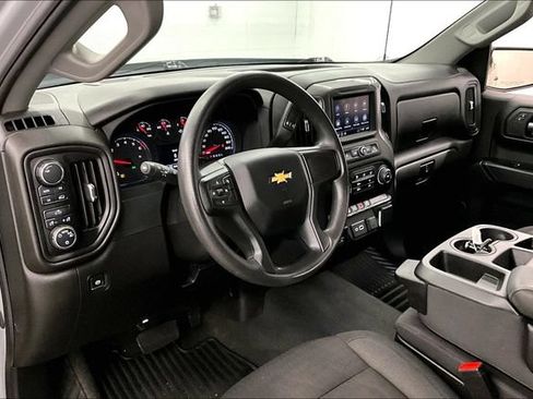 Used 2024 Chevrolet Silverado 1500 Custom w/ LPO, Dark Essentials Package AWD/4WD image 17