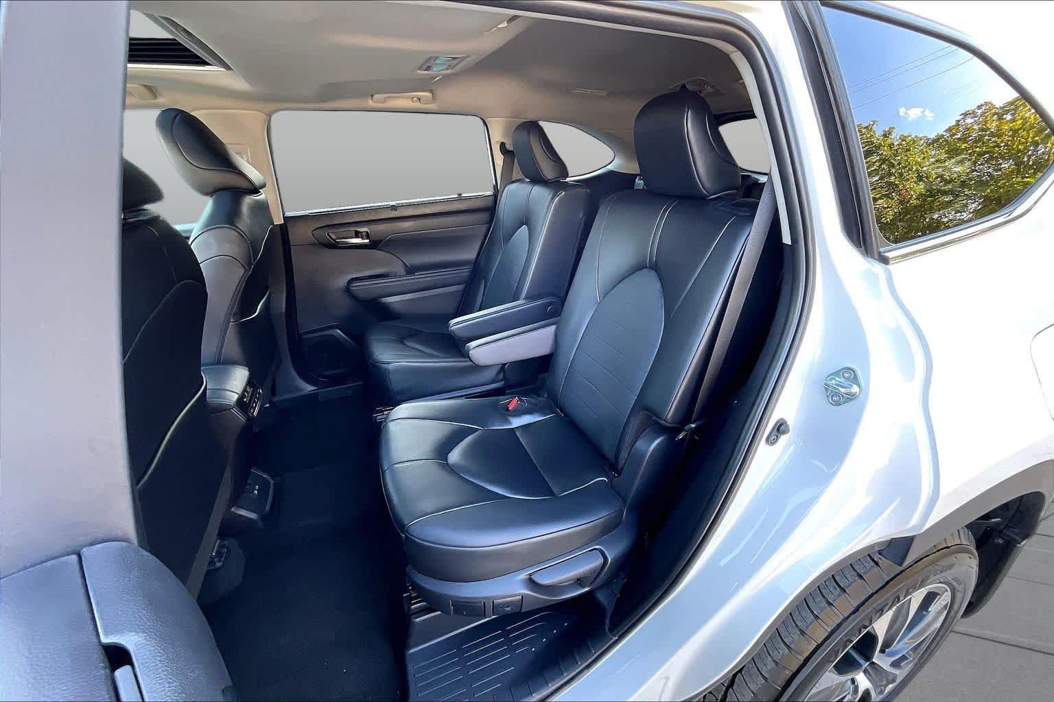 Used 2026 Toyota Highlander XLE AWD/4WD image 21