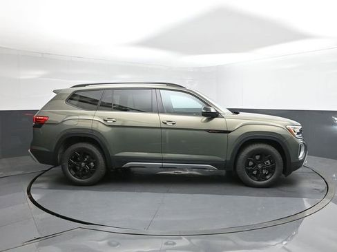 New 2026 Volkswagen Atlas Peak Edition image 26