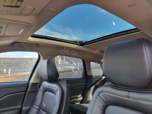 New 2026 Lincoln Corsair Grand Touring AWD/4WD image 4