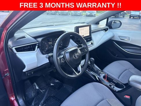 Used 2024 Toyota Corolla SE w/ SE Convenience Package FWD image 14
