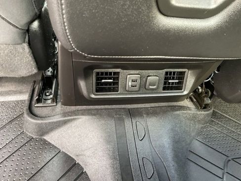 Used 2019 Chevrolet Silverado 1500 LT Trail Boss image 15