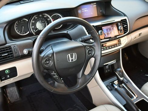 Used 2014 Honda Accord EX-L image 35