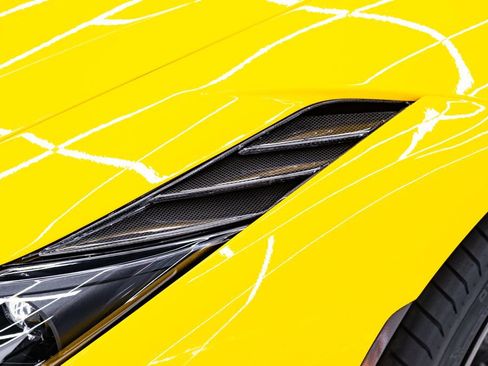 Used 2021 Ferrari F8 Tributo RWD image 9