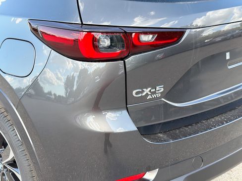 New 2025 MAZDA CX-5 AWD 2.5 S w/ Preferred Package image 12