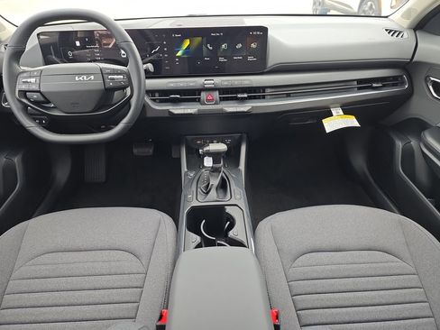 New 2025 Kia K4 EX image 14