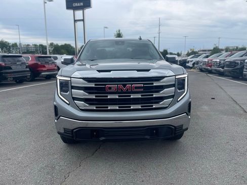 New 2026 GMC Sierra 1500 SLE w/ X31 Off-Road Package image 2