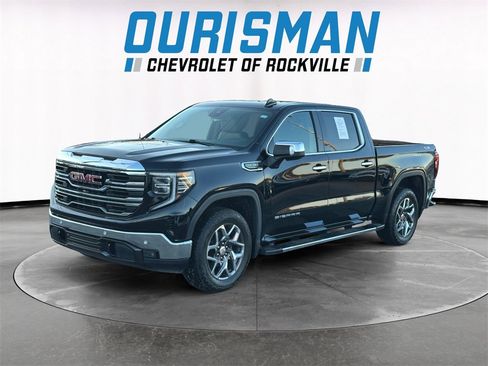 Used 2024 GMC Sierra 1500 SLT w/ SLT Premium Plus Package image 2