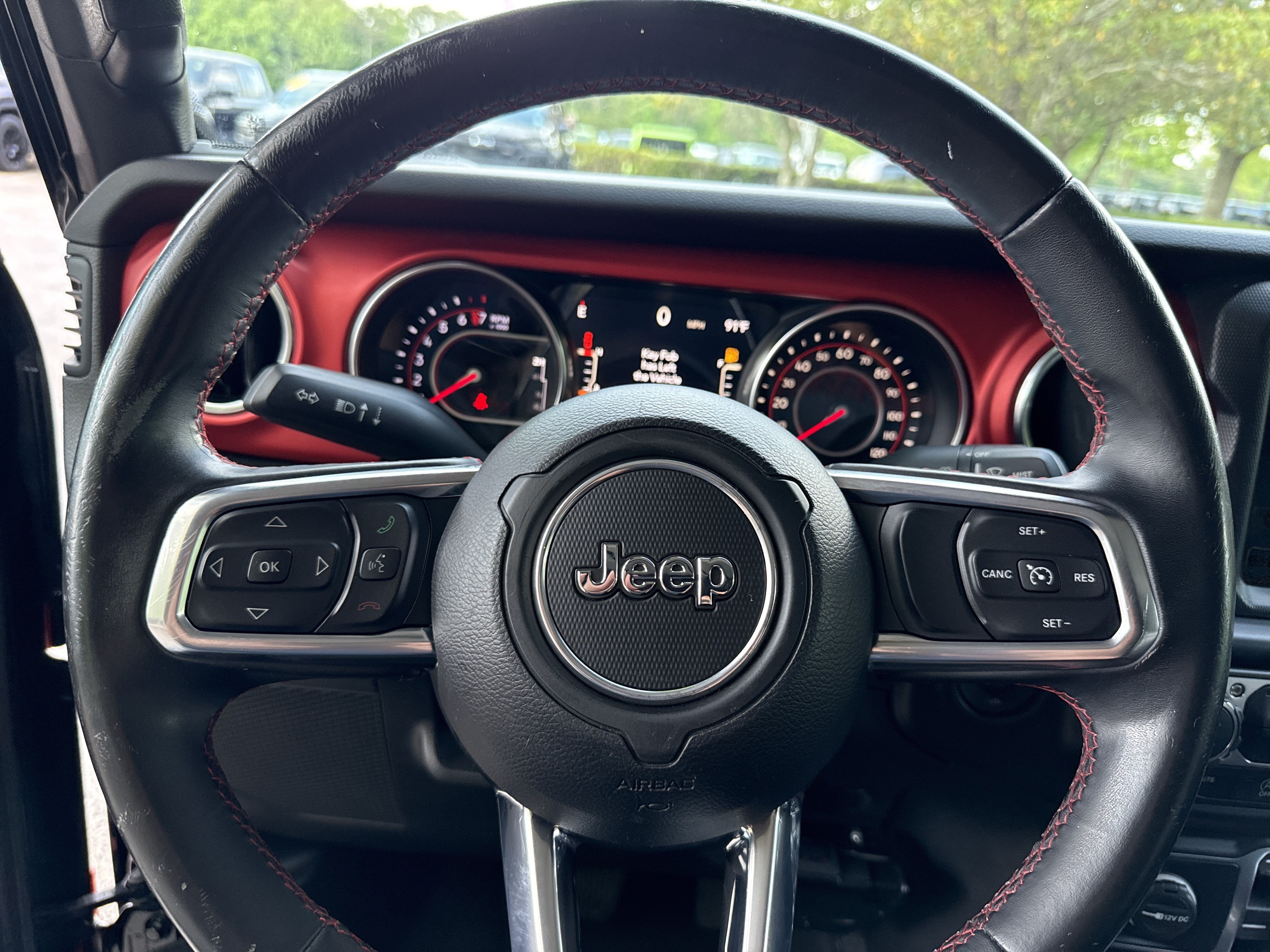 Used 2020 Jeep Gladiator Rubicon AWD/4WD image 24