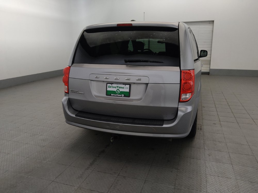 Used 2016 Dodge Grand Caravan SE FWD image 7