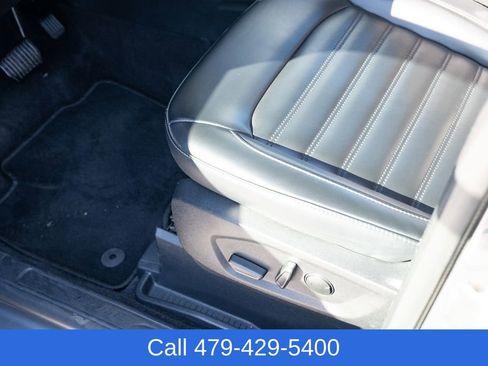 Used 2024 Ford Edge SEL image 26