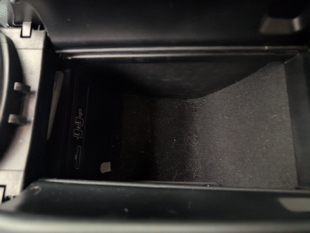 Used 2018 Mercedes-Benz GLC 300 image 38