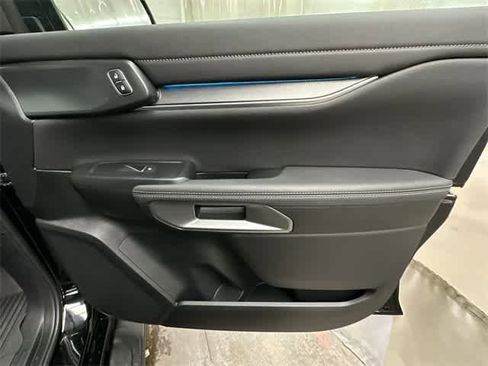 Used 2024 Ford Ranger Lariat w/ Trailer Tow Package image 23