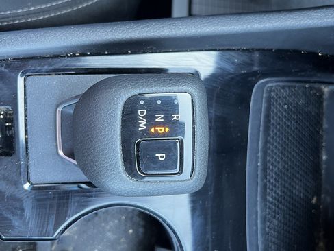 Used 2023 Nissan Rogue SV FWD image 25