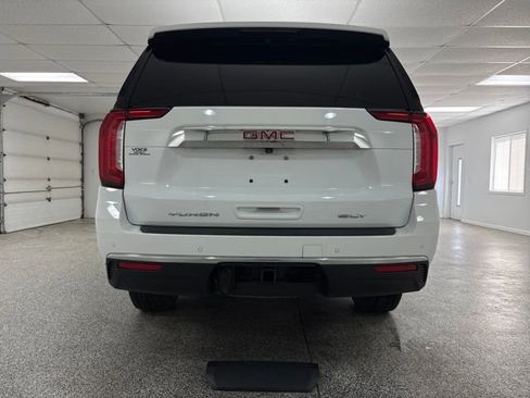 Used 2021 GMC Yukon XL SLT image 33