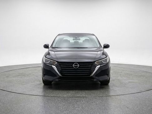 Used 2025 Nissan Sentra SV FWD image 2