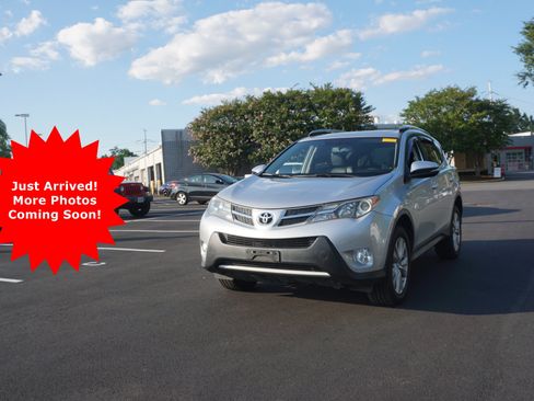 Used 2013 Toyota RAV4 Limited AWD/4WD image 1
