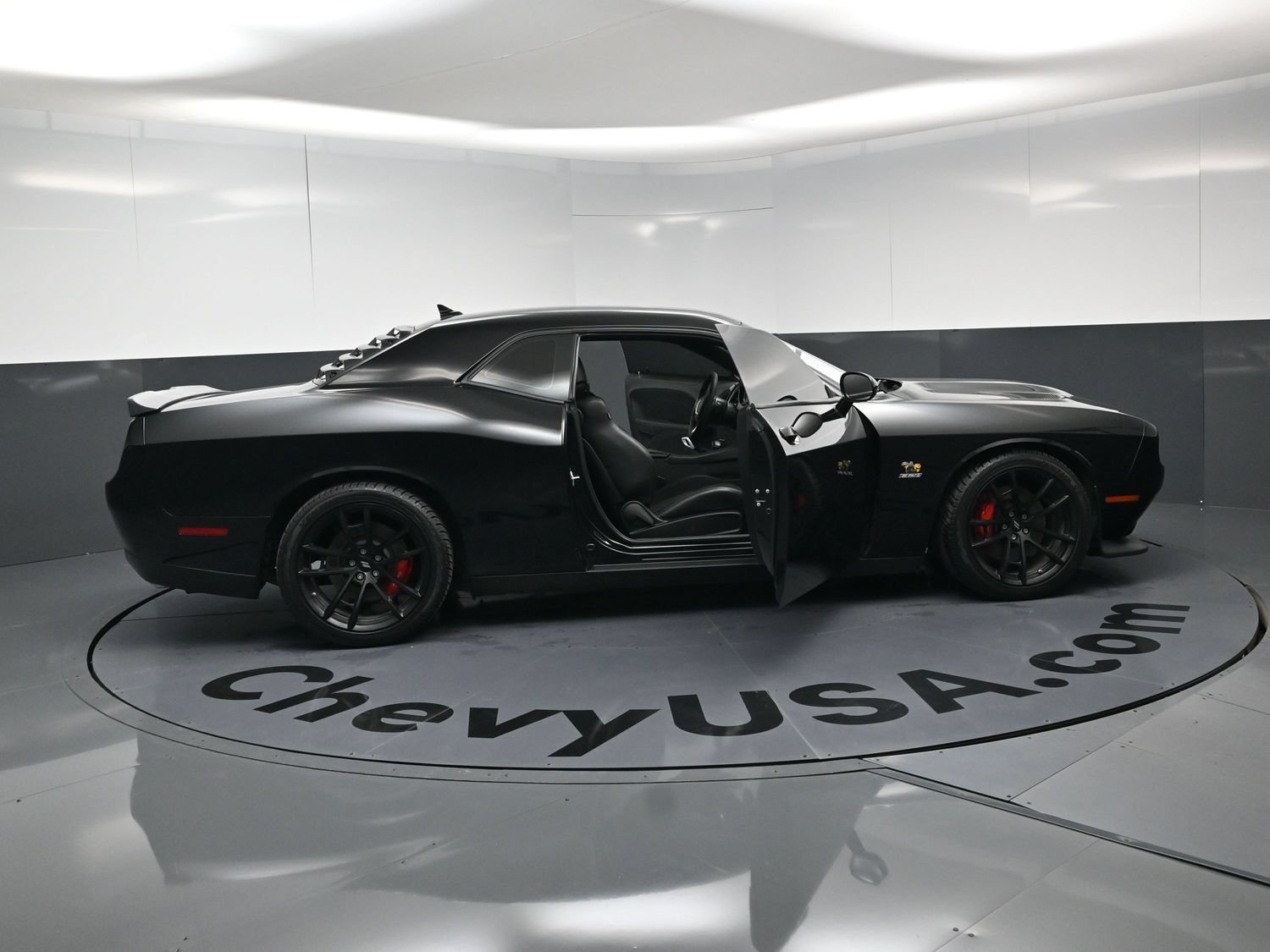 Used 2021 Dodge Challenger R/T Scat Pack RWD image 25