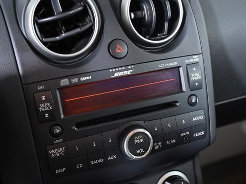 Used 2009 Nissan Rogue SL w/ Premium Pkg AWD/4WD image 14