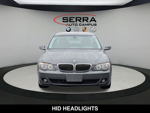 Used 2006 BMW 750i image 12