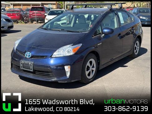 Used 2014 Toyota Prius Two image 1
