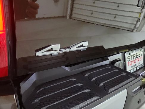 Certified 2025 Toyota Tundra Limited w/ Power Package image 7