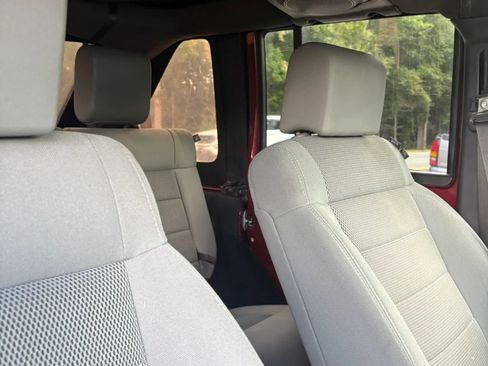 Used 2008 Jeep Wrangler Unlimited Rubicon w/ PWR Convenience Group AWD/4WD image 27