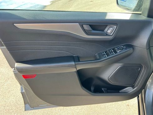 Used 2025 Ford Escape Active image 15