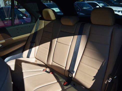 Certified 2024 Mercedes-Benz GLE 450 4MATIC image 34