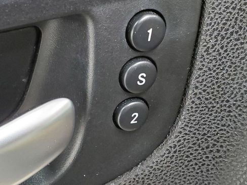 Used 2017 Dodge Charger SXT w/ AWD Premium Group image 26