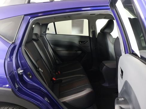 Used 2024 Subaru Crosstrek 2.5i Limited AWD/4WD image 33