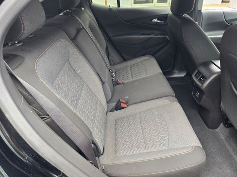 Certified 2024 Chevrolet Equinox LT FWD image 11