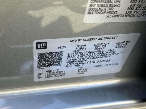 New 2025 GMC Sierra 2500 SLT w/ SLT Premium Package image 24