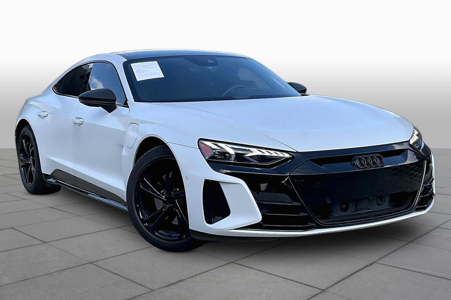 Used 2022 Audi e-tron GT Prestige w/ Prestige Package AWD/4WD image 3