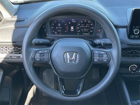 Used 2024 Honda Accord LX image 11