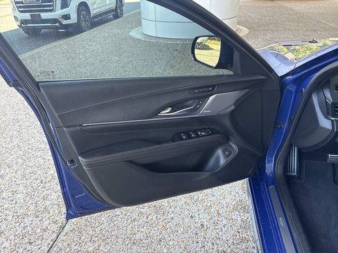 Certified 2020 Cadillac CT4 Sport RWD image 23