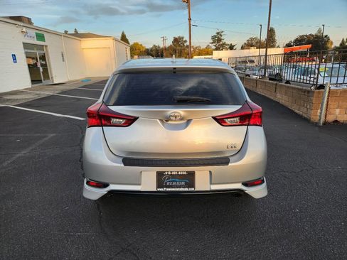 Used 2016 Scion iM image 4