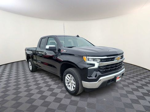 Used 2023 Chevrolet Silverado 1500 LT image 4