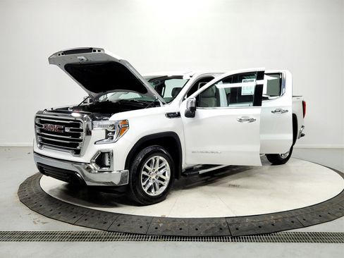 Used 2022 GMC Sierra 1500 SLT w/ SLT Premium Package image 11