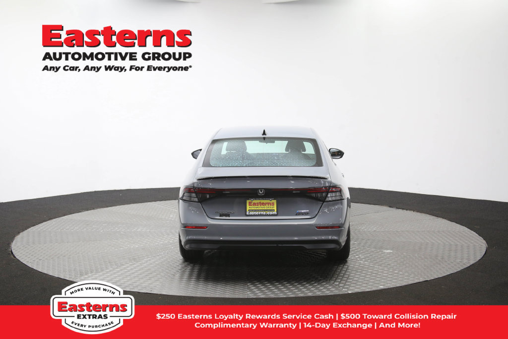 Used 2023 Honda Accord Sport image 38