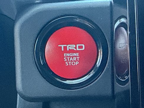 New 2026 Toyota Tacoma TRD Sport AWD/4WD image 30